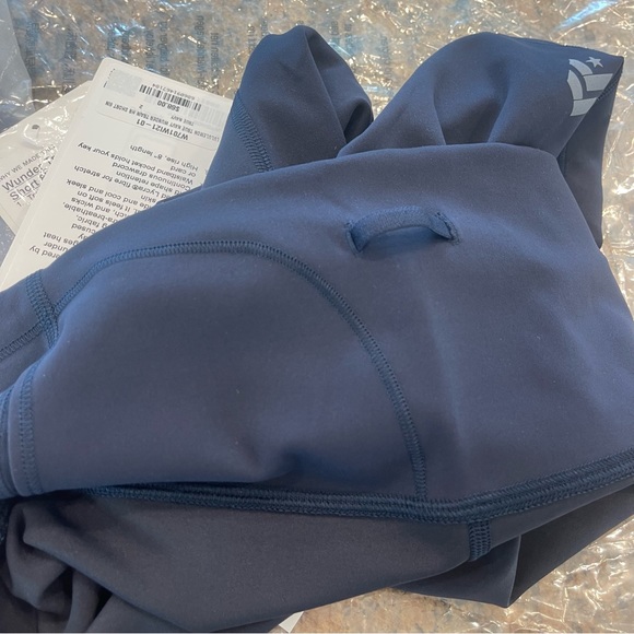 NWT Lululemon Wunder Train High Rise Short 8" true navy blue - Picture 11 of 16